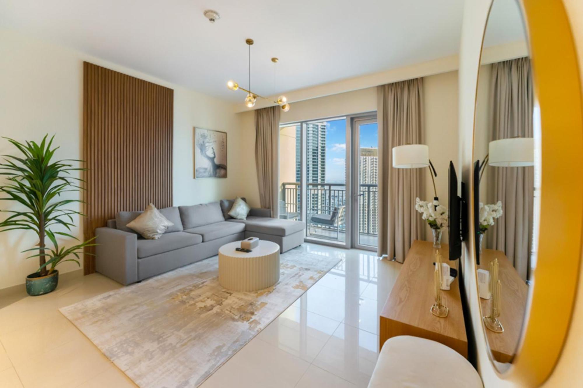 Fam Living - Harbour View 2,1 Bed, Partial Sea View *
