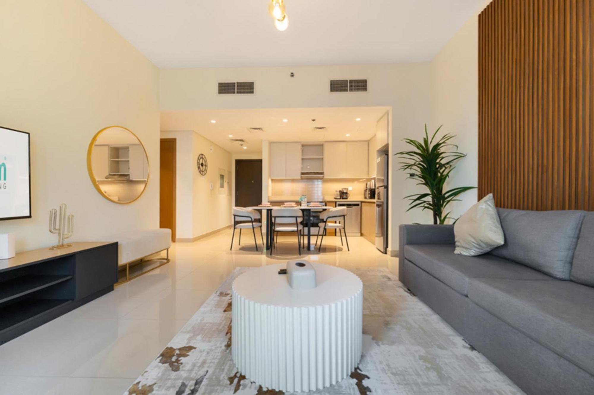 Fam Living - Harbour View 2,1 Bed, Partial Sea View