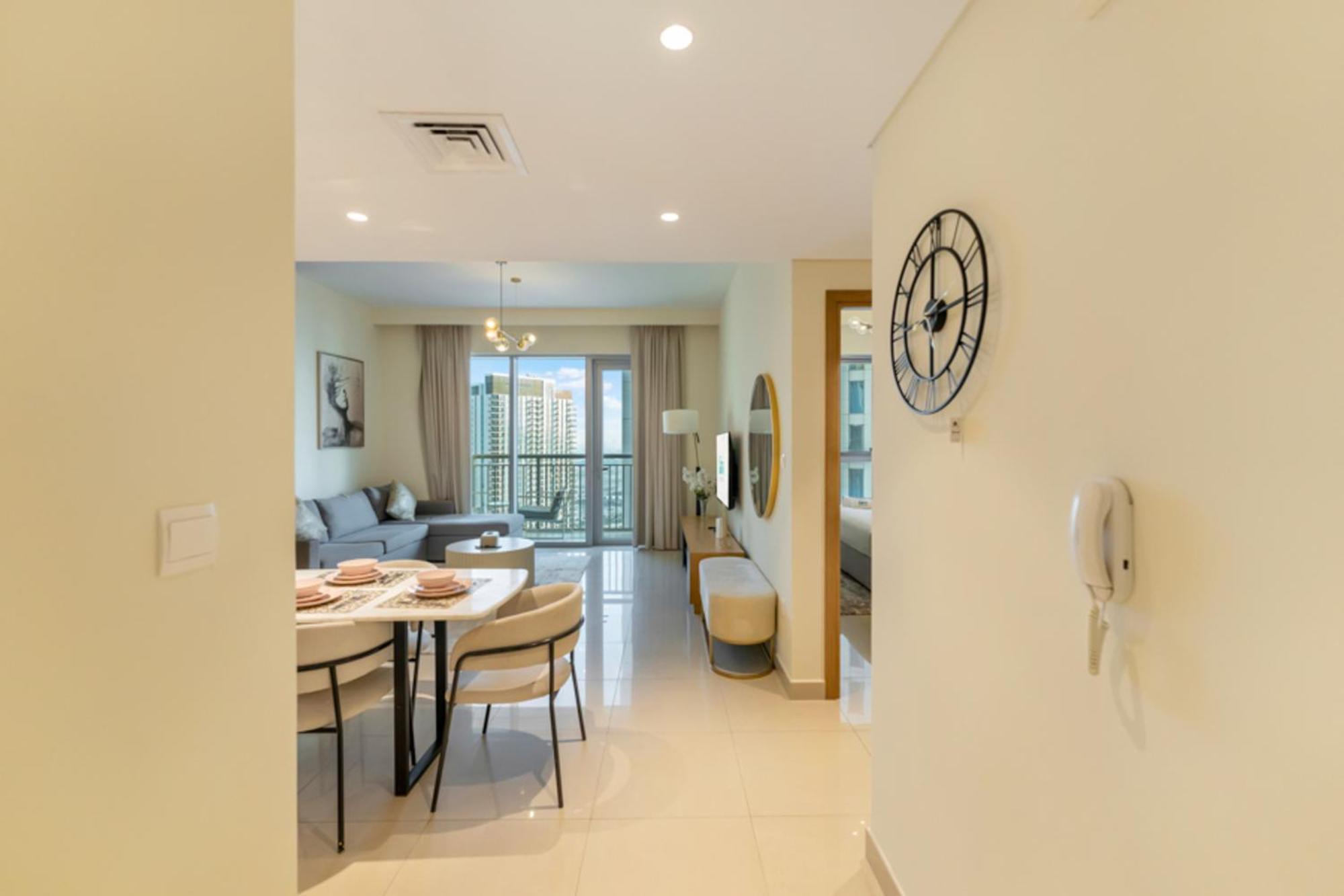 Fam Living - Harbour View 2,1 Bed, Partial Sea View Apartment *